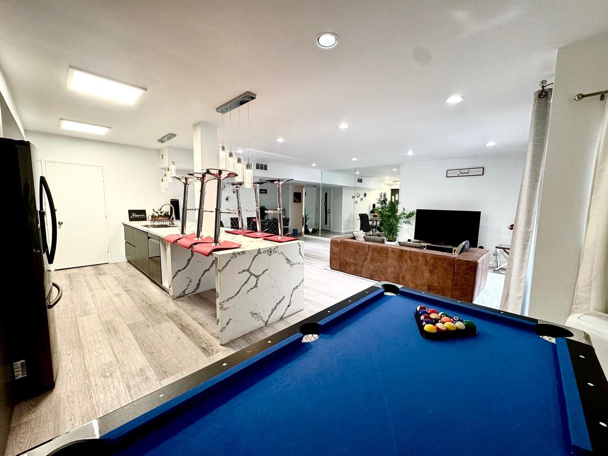 Amazing Large 2 Bedroom West Hollywood Apartment Los Angeles Exterior foto